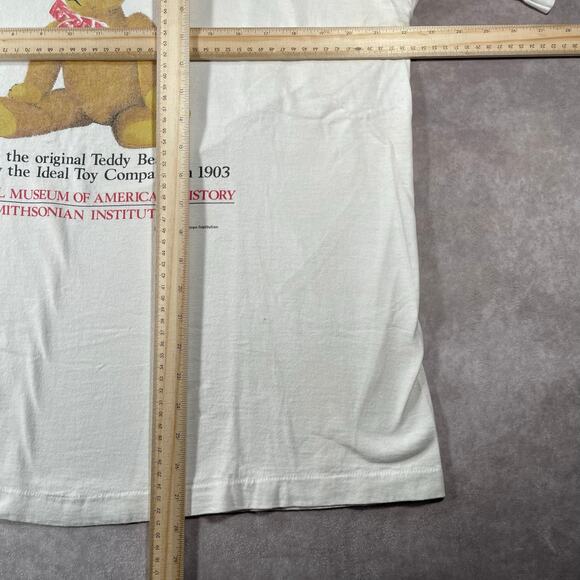 1992 Smithsonian Institution Teddy Bear  T-shirt - Picture 5 of 5